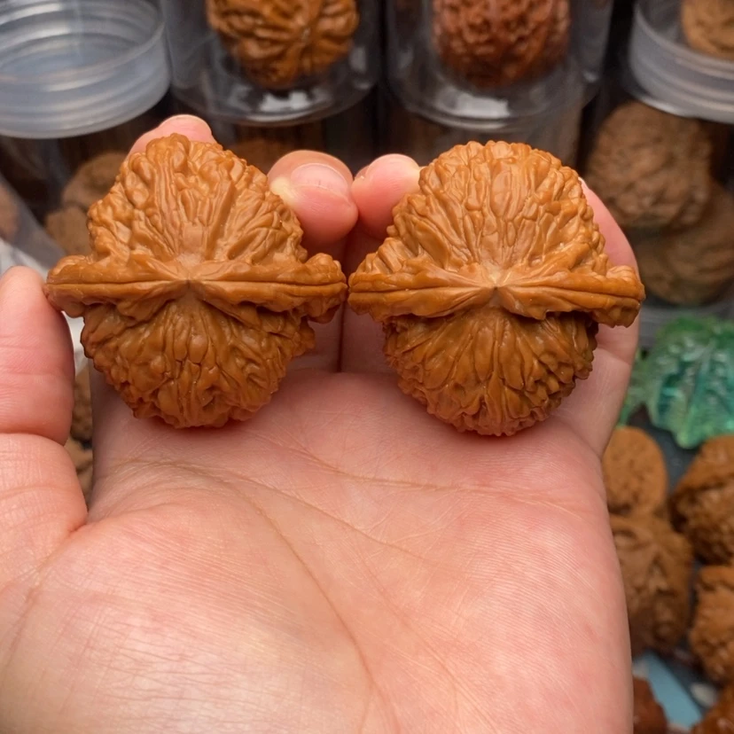 【闪购商品】把件文玩核桃文玩核桃白狮子47