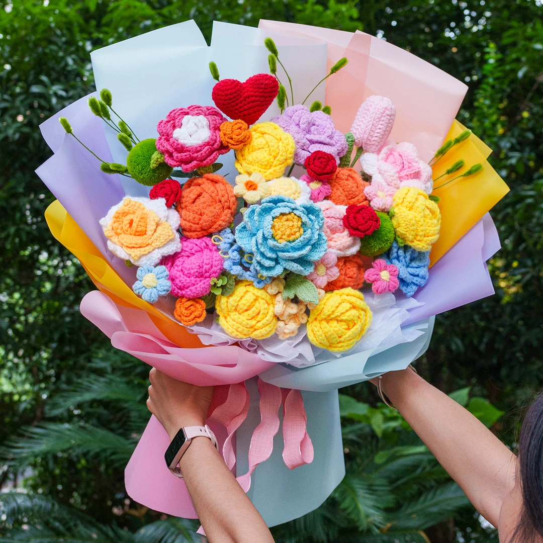 仪式感女友闺蜜生日礼物惊喜创意手工钩织玫瑰花仿真毛线花束礼品