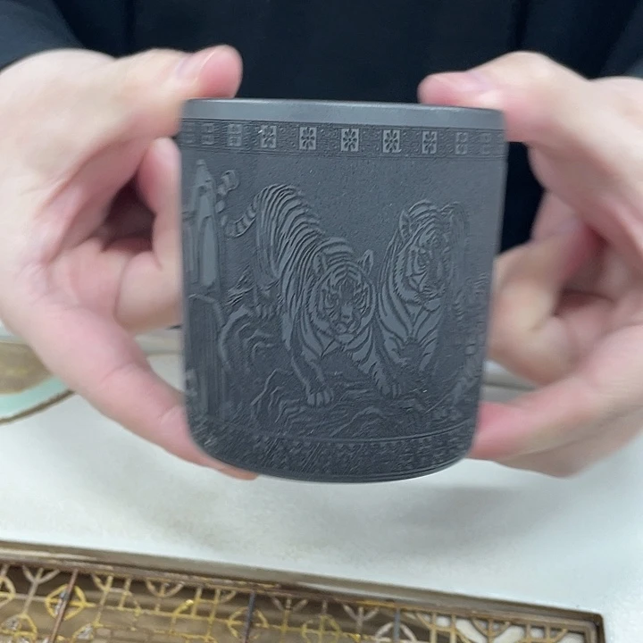 茶杯紫砂五虎主人杯