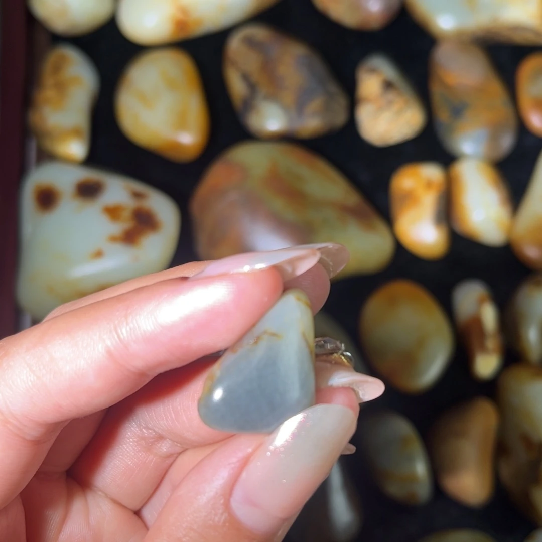 和田玉未镶嵌挂件8.5