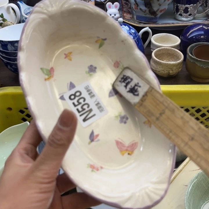 瓷片Z****G哈哈哈哈哈哈哈哈