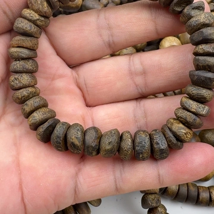 海***志沉香手串张勺子手串13克