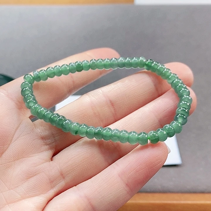 【闪购商品】翡翠手镯(圆镯)未镶嵌