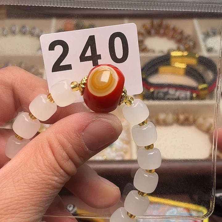 玛瑙/玉髓未镶嵌颈饰