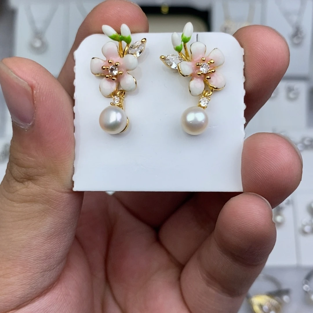 耳饰淡水珍珠未镶嵌