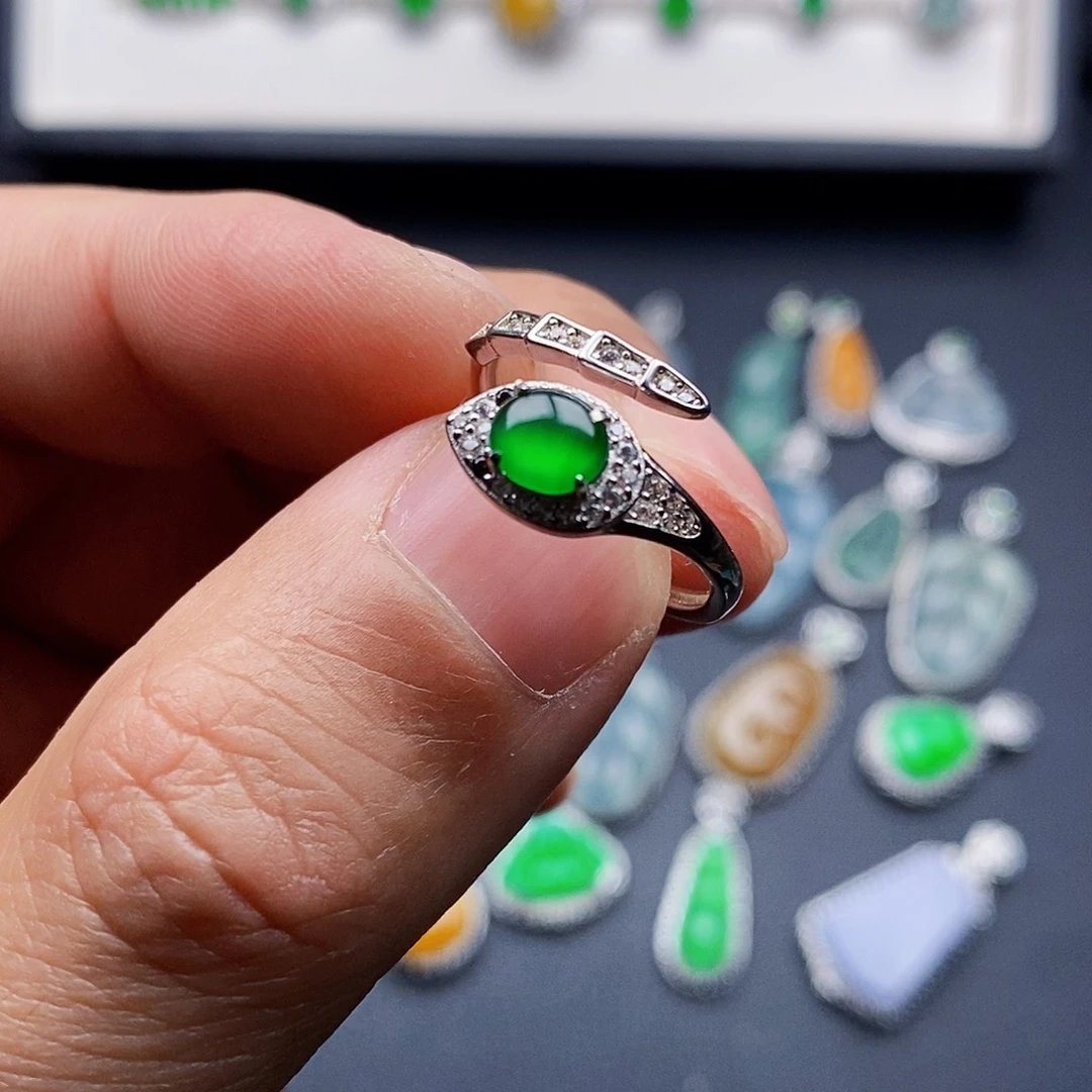 银S925镶嵌戒指翡翠戒指