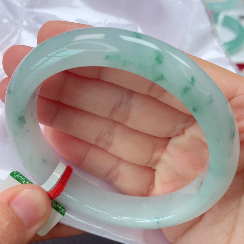 【闪购商品】翡翠手镯未镶嵌天然翡翠手镯