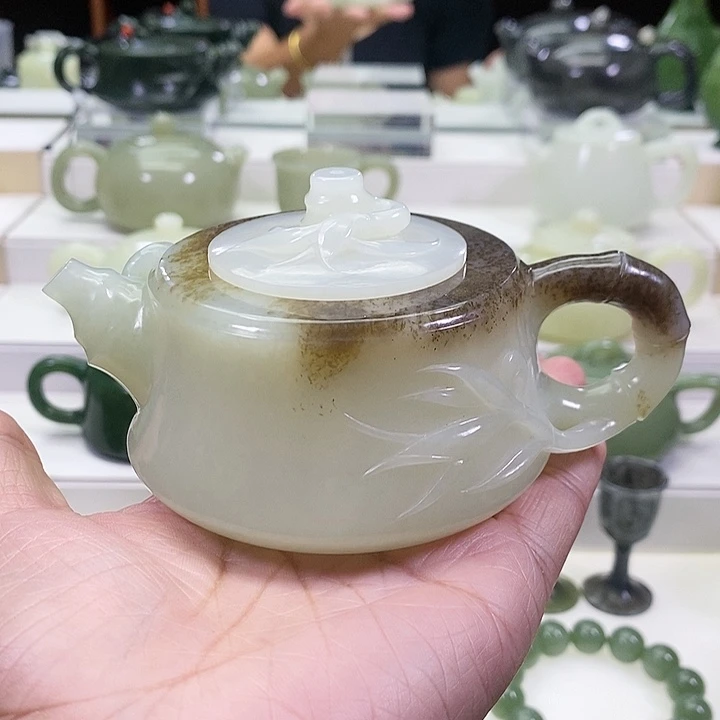 未镶嵌和田玉挂件东****众茶壶