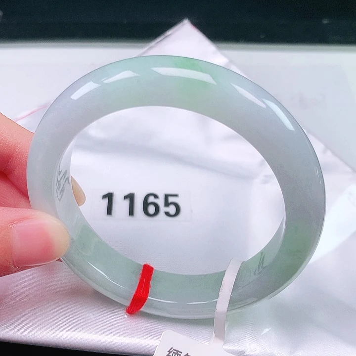 翡翠未镶嵌手镯1165