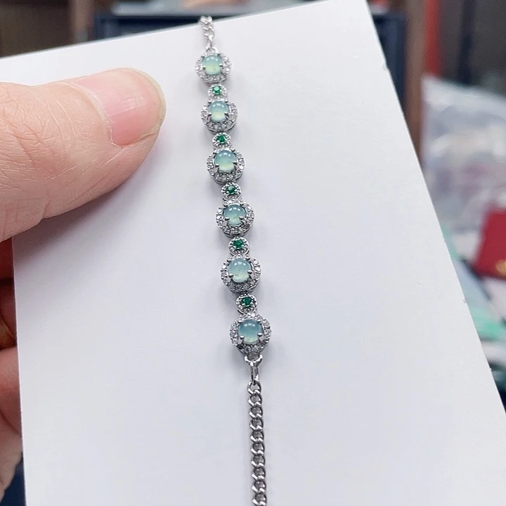 翡翠耳饰未镶嵌翡翠手链