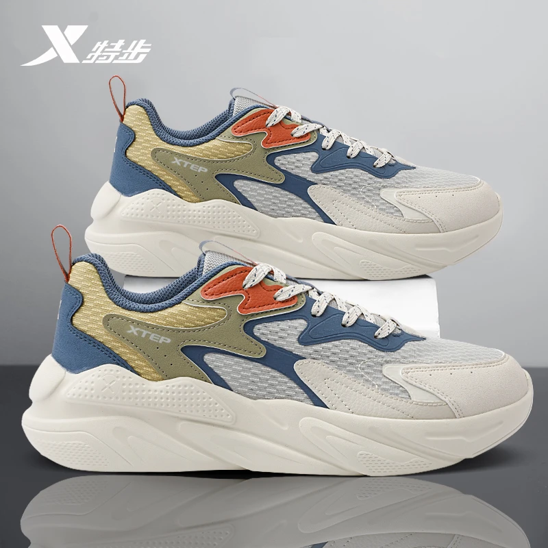 特步男鞋2025新款正品软底轻便老爹鞋网面透气休闲鞋运动鞋子男款