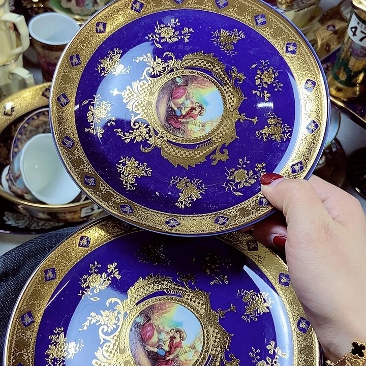 碗微瑕……………………………………2