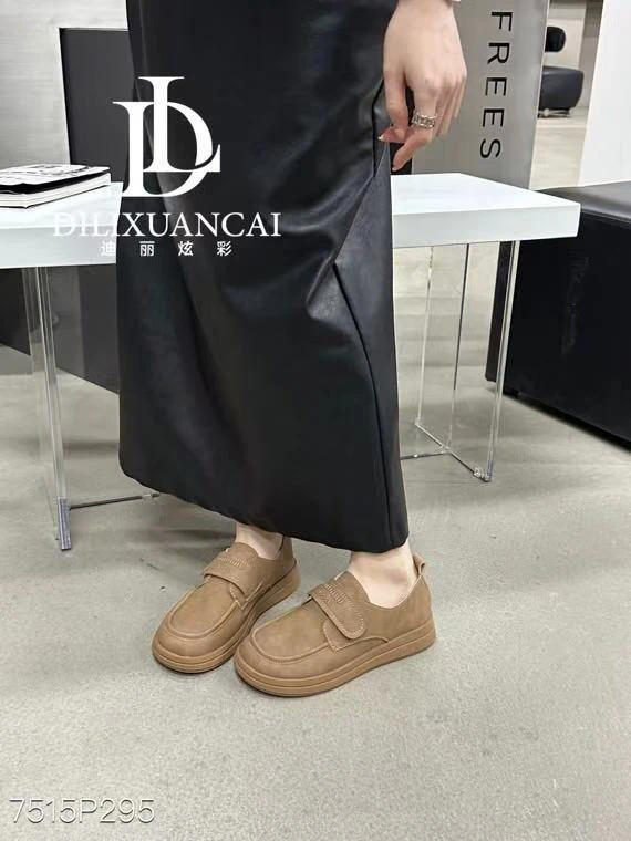 7515 真皮2025年春季新款休闲单鞋女时尚百搭款软皮舒适平底鞋X
