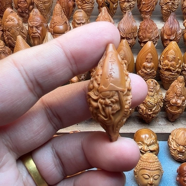 橄榄核吊坠19尺寸的