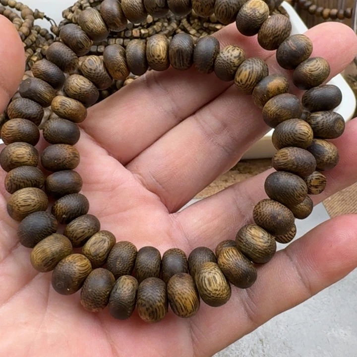 麦***g沉香手串张勺子手串19克