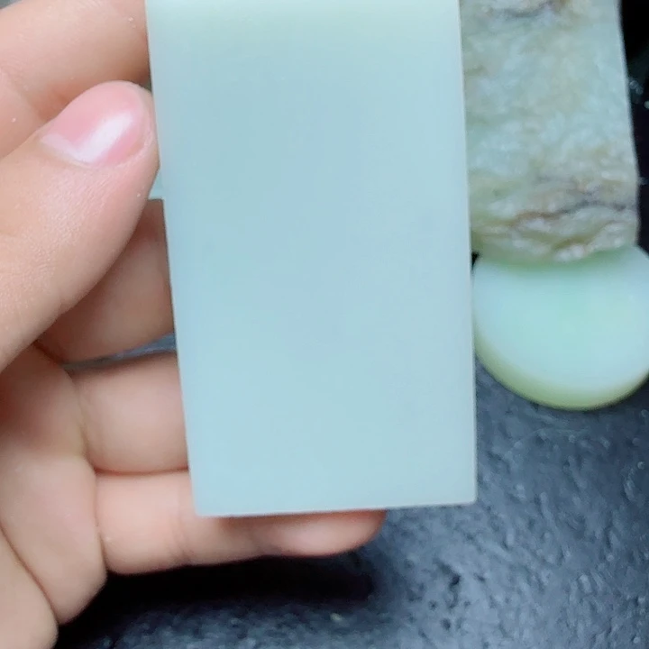 未镶嵌和田玉（糖玉）珠宝奇石