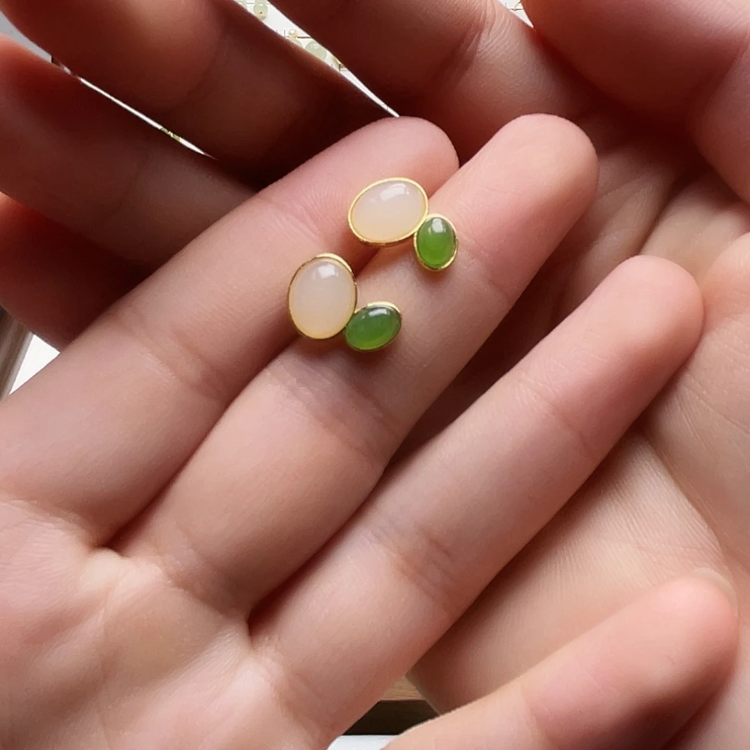 银S925镶嵌和田玉耳饰