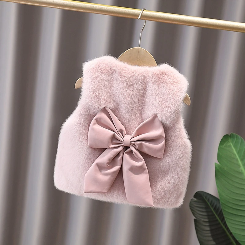 新款女小童马甲秋冬款小女孩洋气毛毛蝴蝶结坎肩外套宝宝外穿背心