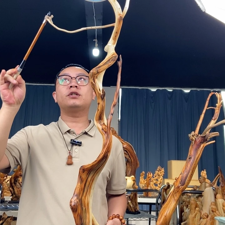 柏木（崖柏）随型摆件