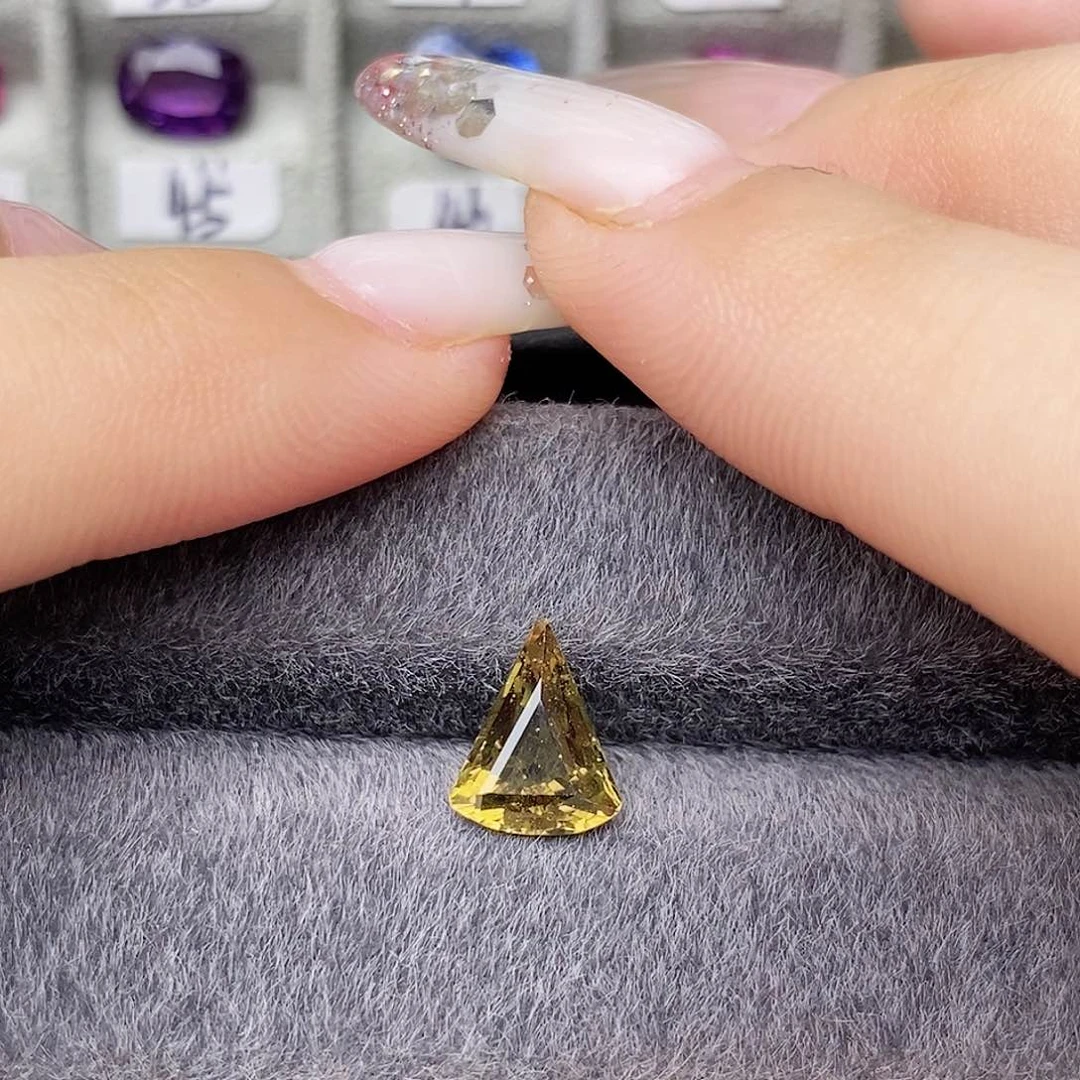 裸石蓝宝石CGRL证书无烧VB评级2.37ct/0021