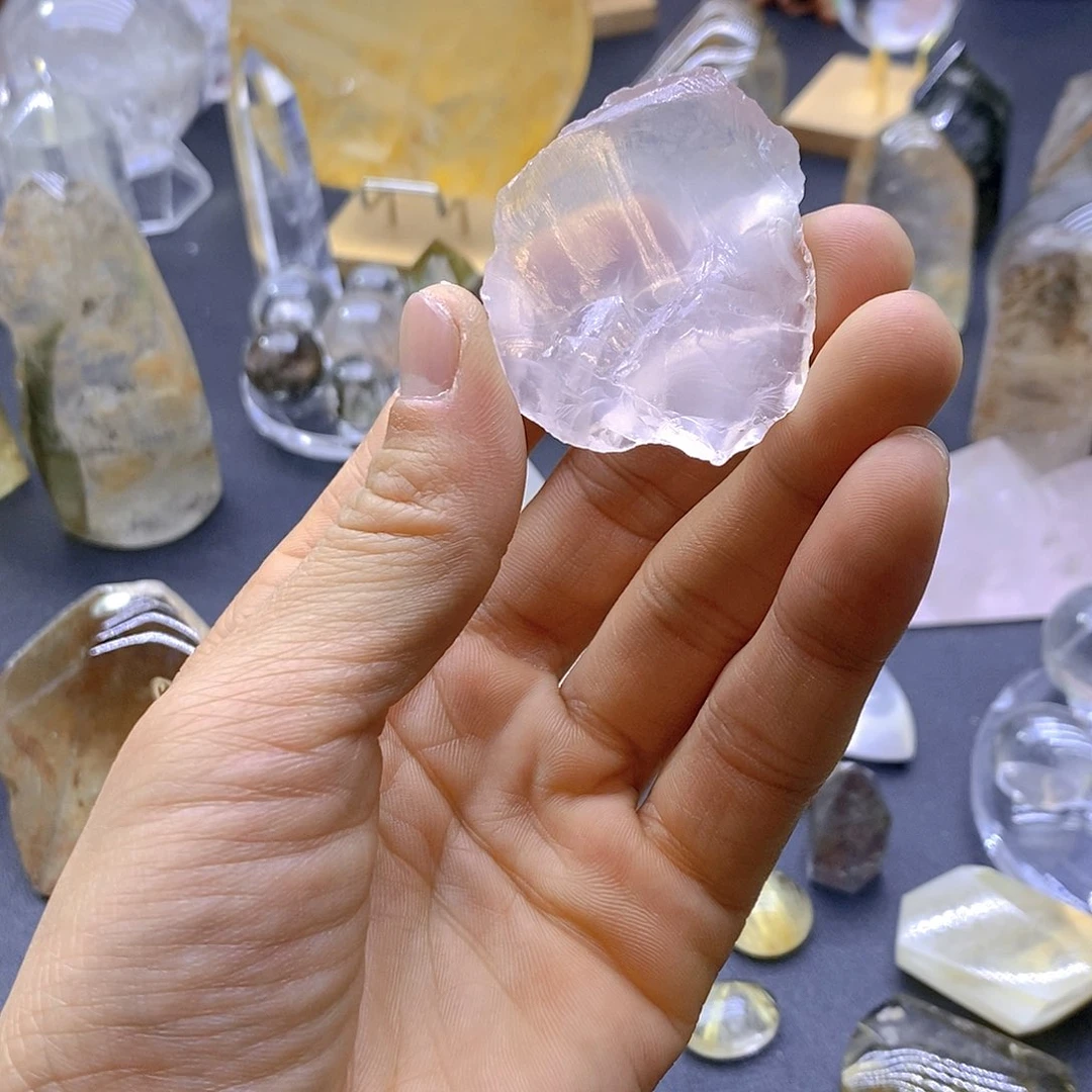 水晶粉水晶原石 未镶嵌阿****?