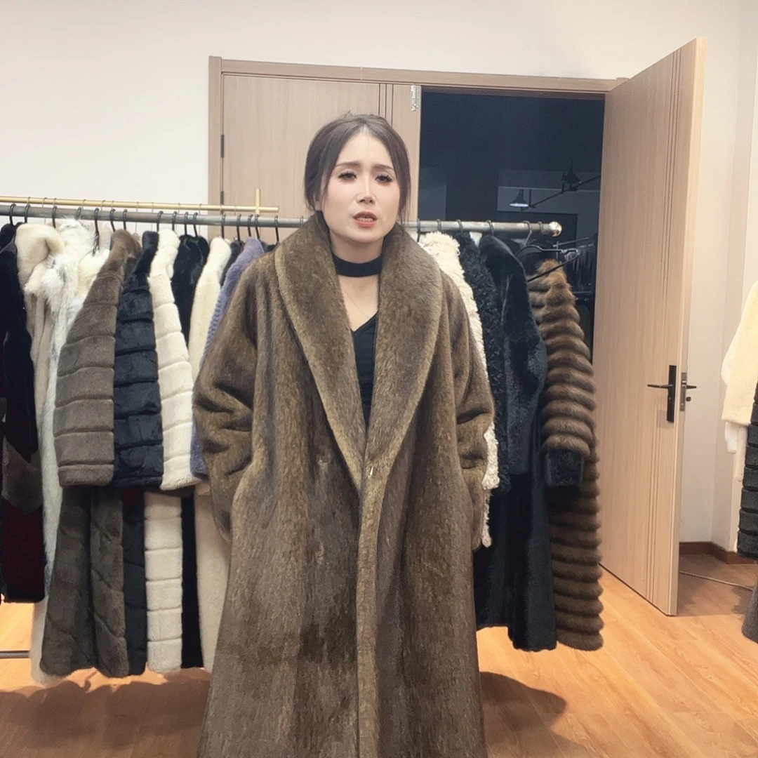 54号皮毛一体外套