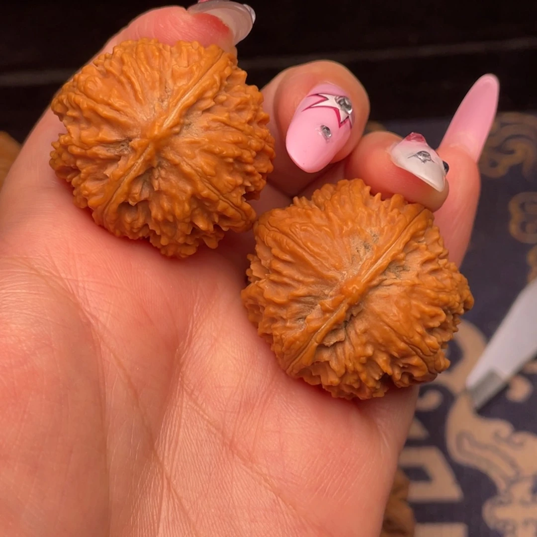 文玩核桃把件20号车