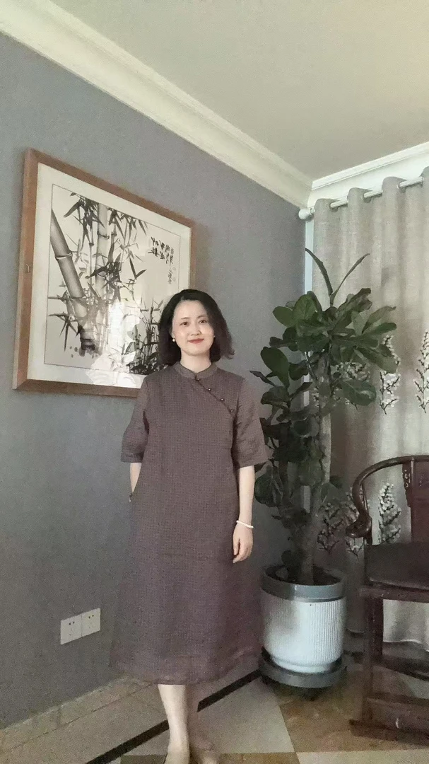 彩薇姐姐推荐  新中式高端苎麻复古文艺改良旗袍连衣裙