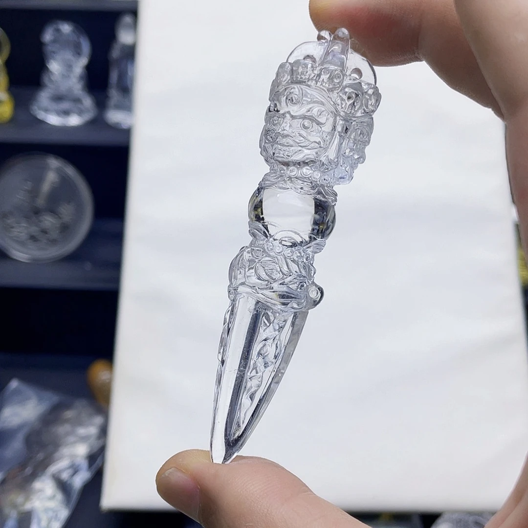 未镶嵌颈饰水晶最****人白水晶精雕金刚降魔杵