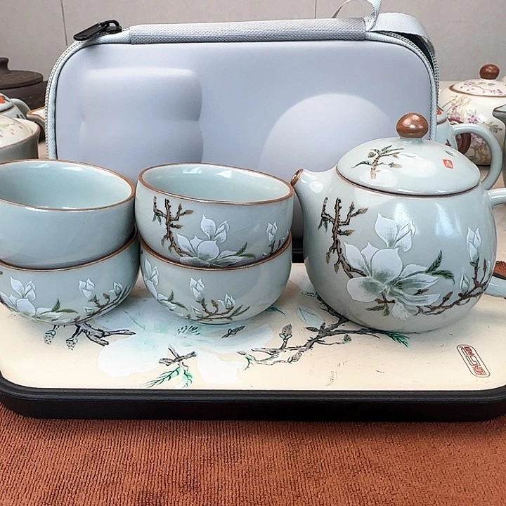 豆青玉兰龙蛋一壶四杯带包带茶盘