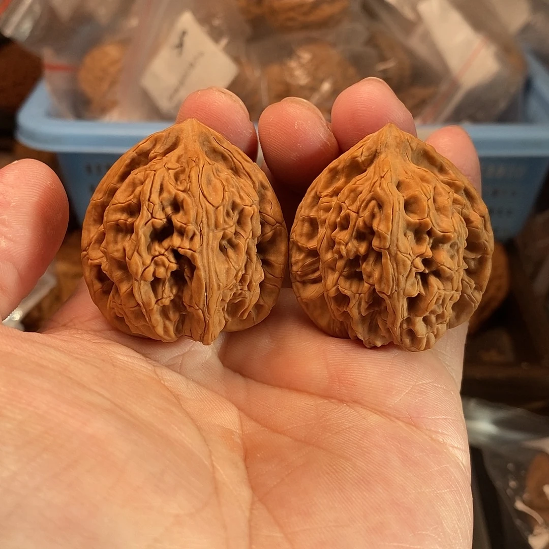 1文玩核桃龙门柱37-463