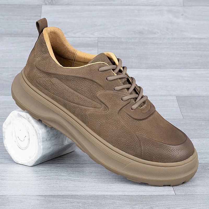 真皮男鞋头层牛皮卡其色复古风镂空打孔透气厚底磨砂皮系带休闲鞋