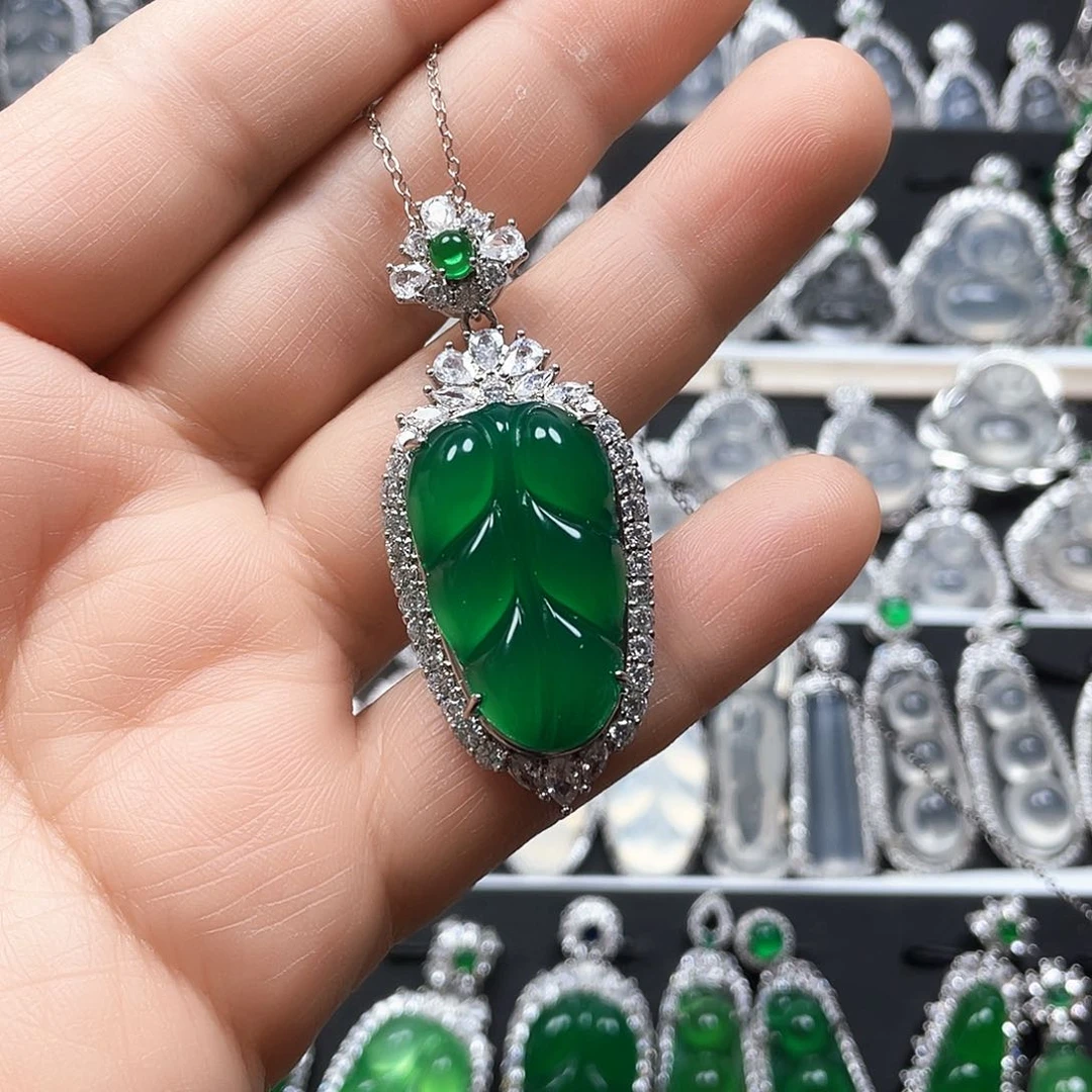 玛瑙/玉髓合金颈饰