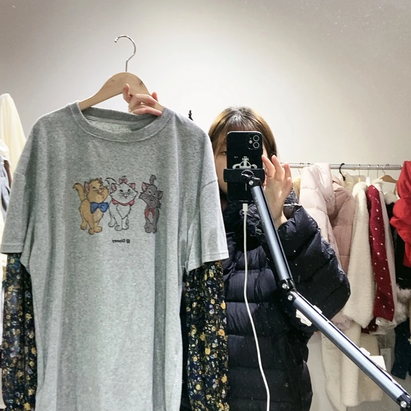 【闪购商品】灰色打底