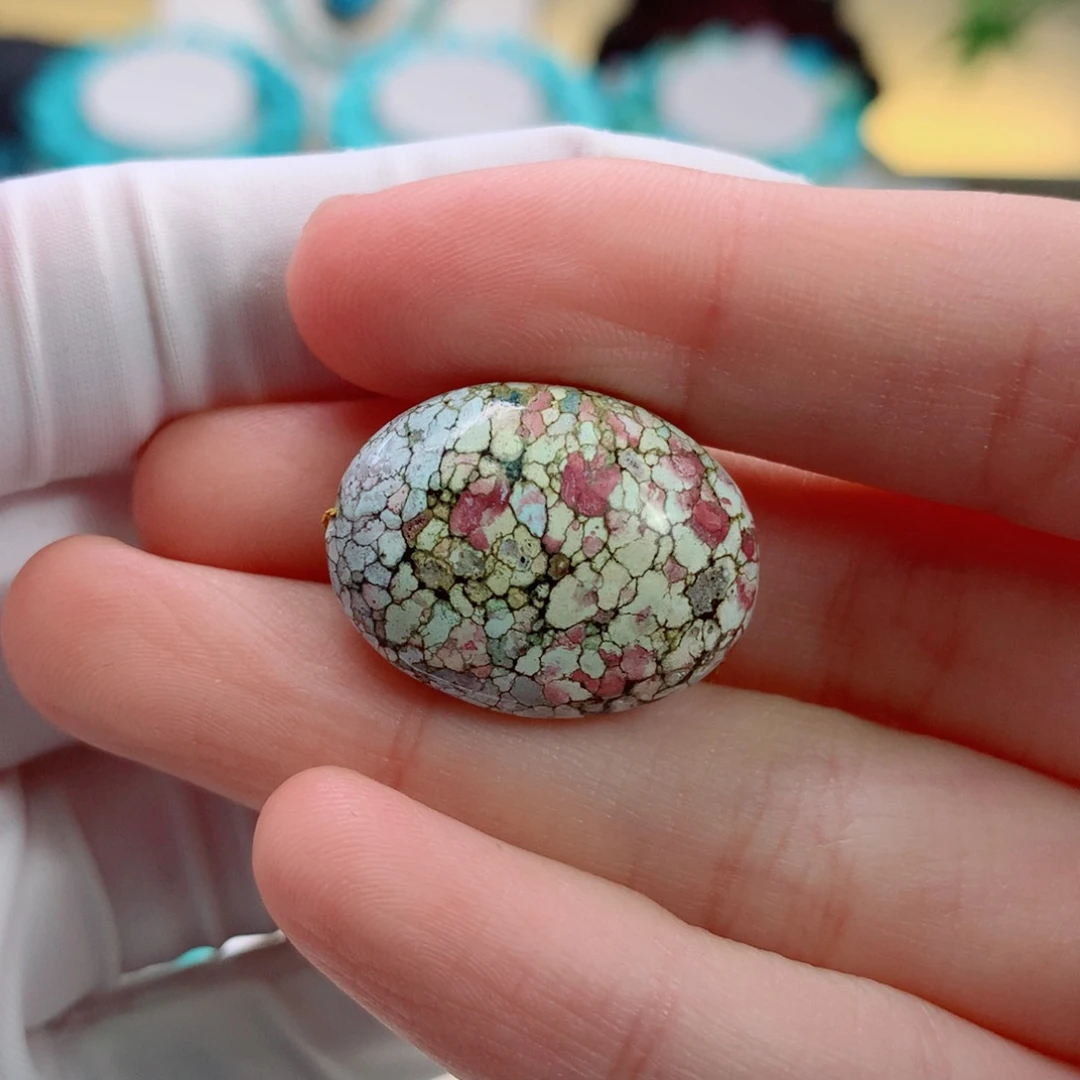 未镶嵌绿松石颈饰