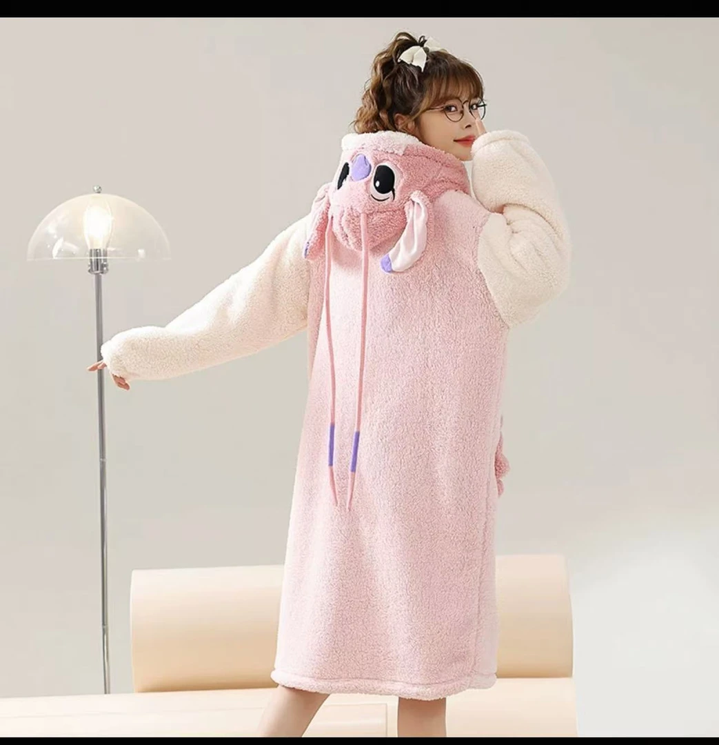 93-冬季加厚女士粉嫩史迪仔连帽袍+裤套装