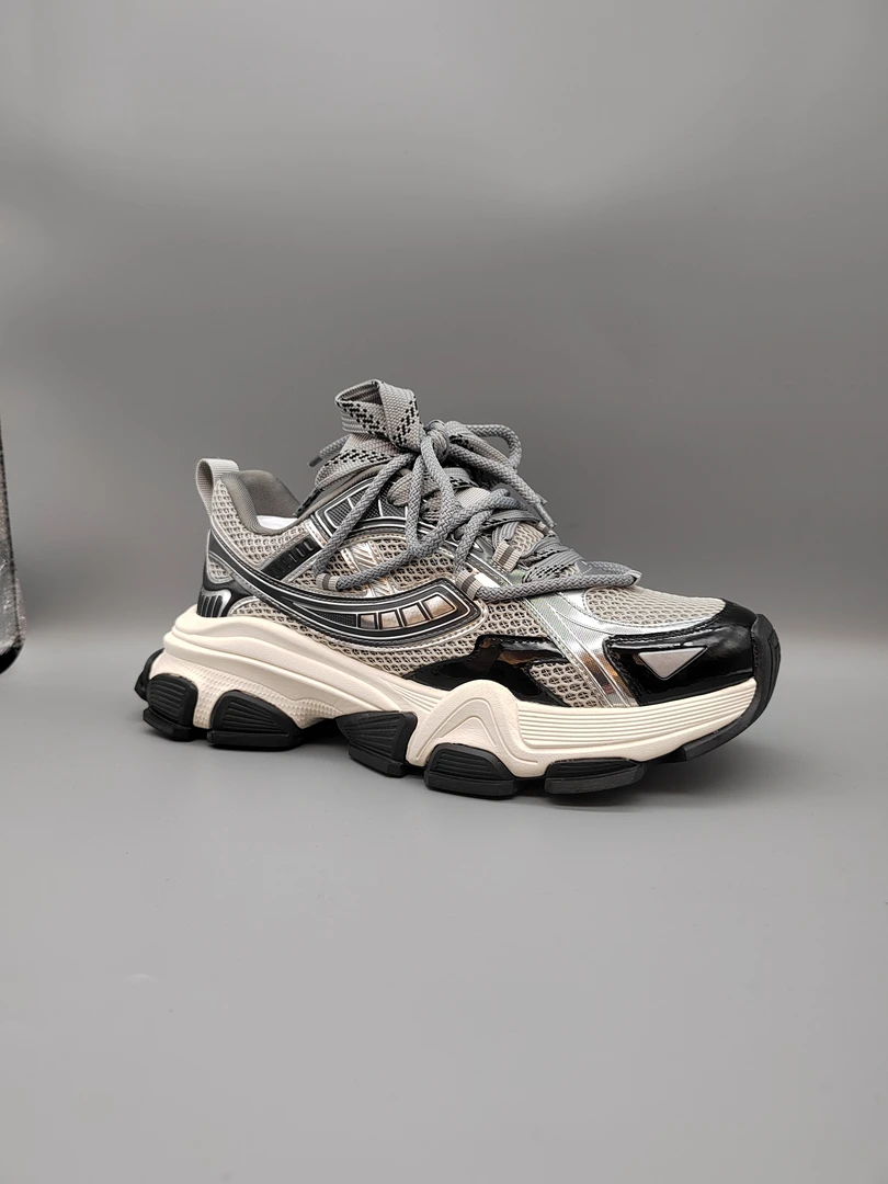 7010男士春季户外时尚休闲百搭透气潮流潮鞋