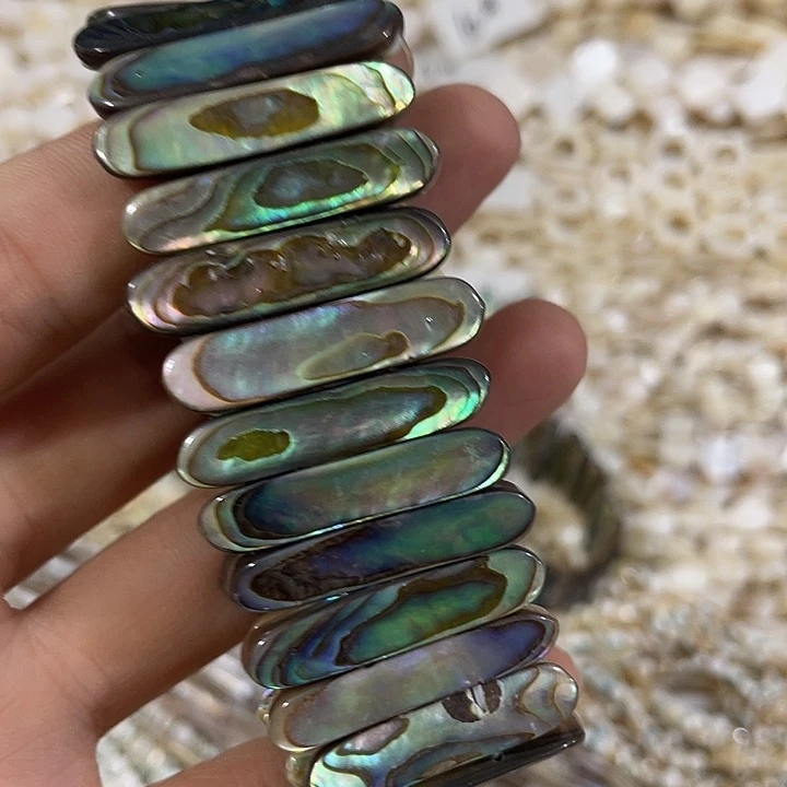 合金玛瑙/玉髓珠宝半成品一个鲍鱼贝手排