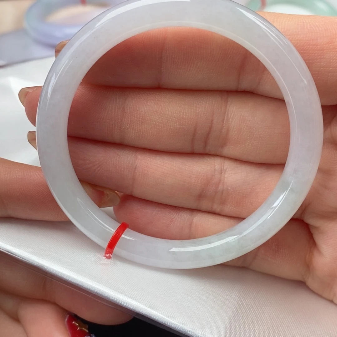 翡翠手镯未镶嵌大****y53圆条