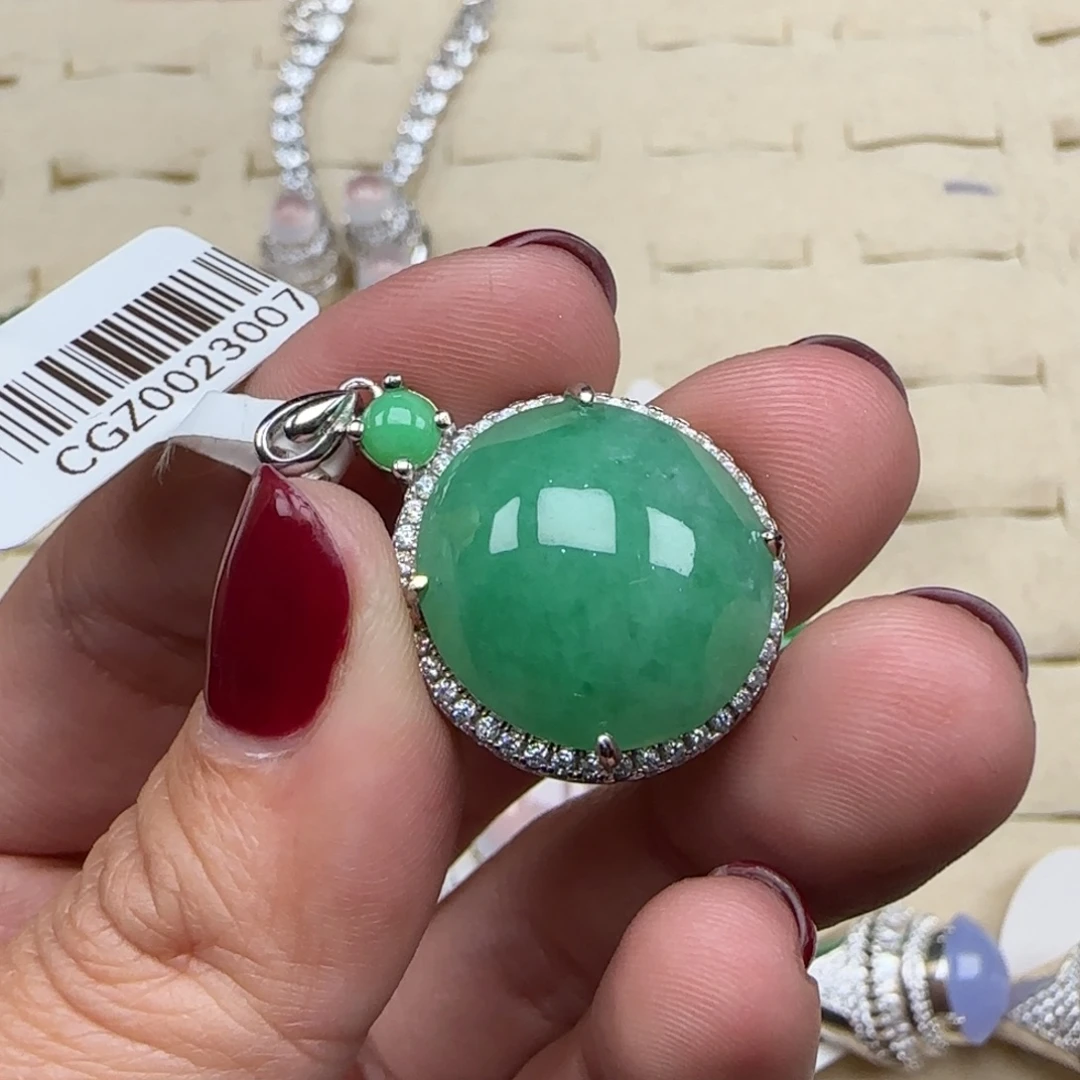 翡翠未镶嵌戒指翡翠