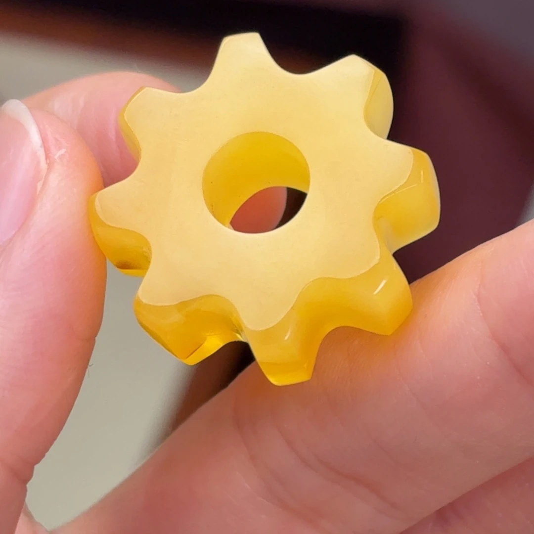 蜜蜡未镶嵌吊坠(不含链)齿轮