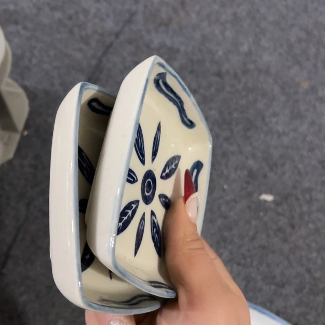 瓷片K****。羽毛球赛也很不错了的样子我看