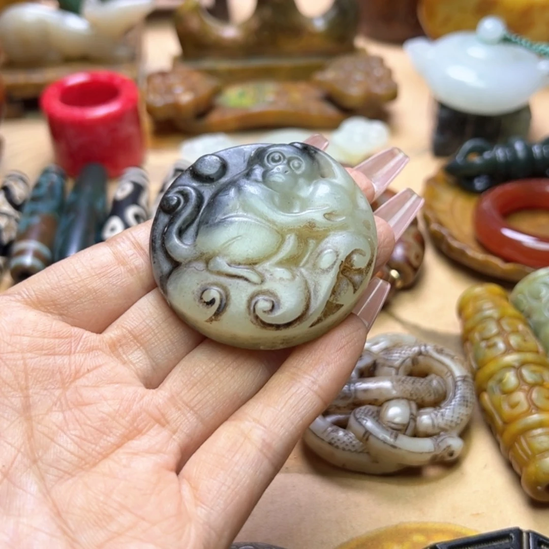 【闪购商品】蛇纹石玉颈饰未镶嵌