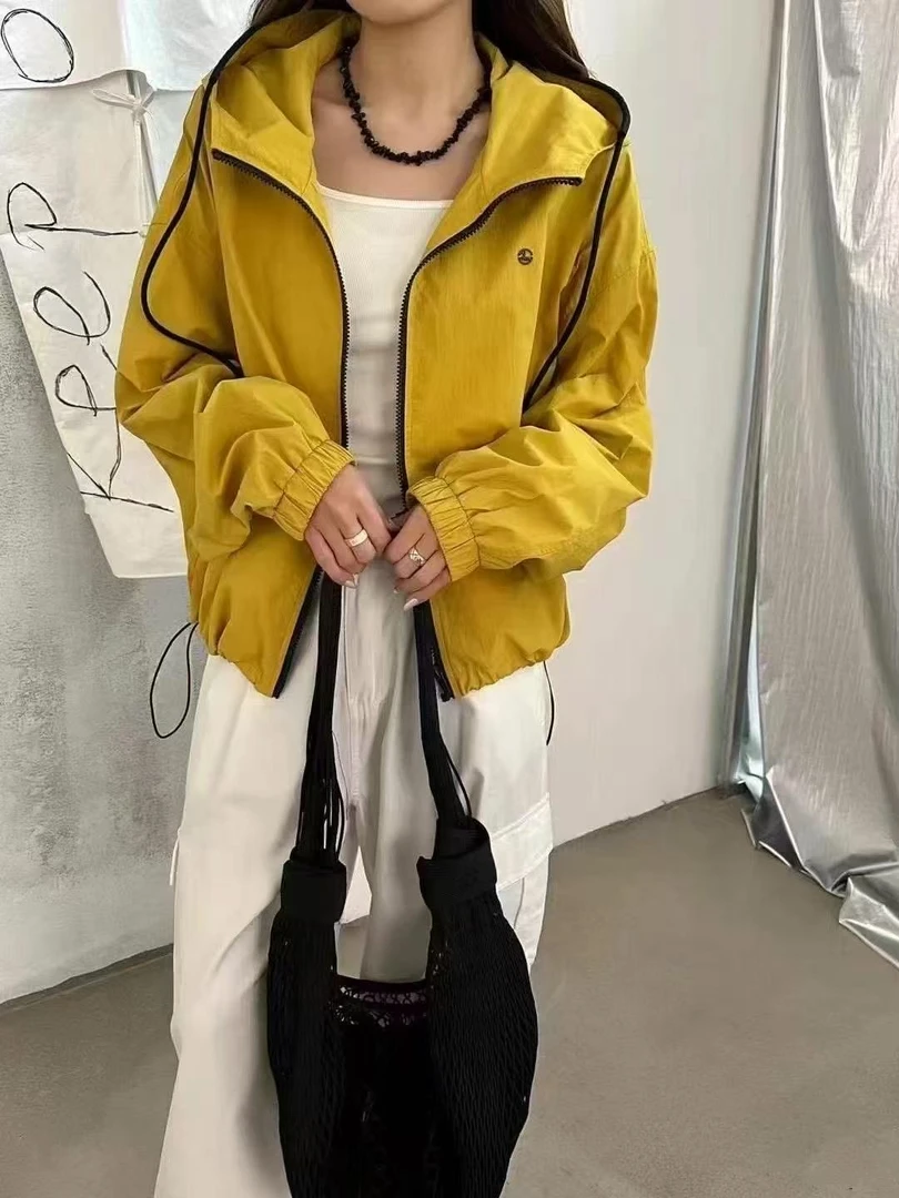 编号【100━200号】2025秋季新款短款冲锋衣外套流行爆款小个子上衣