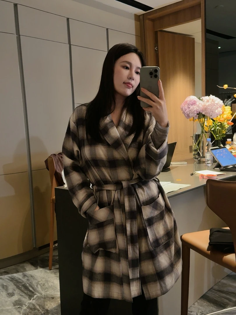 新款绣花字母薄款宽松立领时尚运动风百搭 浴袍款