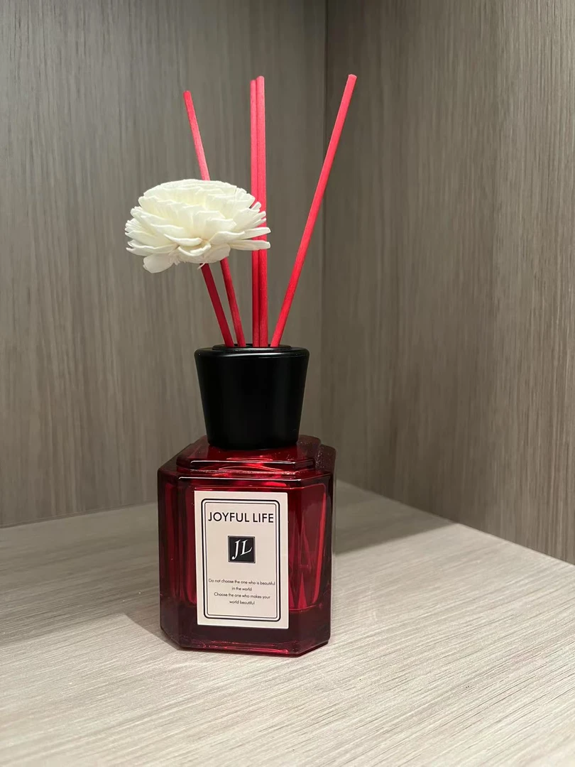 新年红无火香薰空瓶酒店民宿卫生间车载藤条挥发香水精油分装瓶