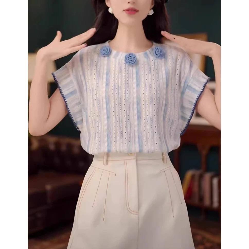 甜美风立体花朵短袖t恤女2025夏季新款洋气蓝色条纹显瘦上衣3608