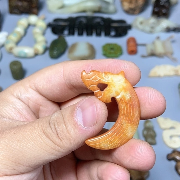 和田玉未镶嵌颈饰105