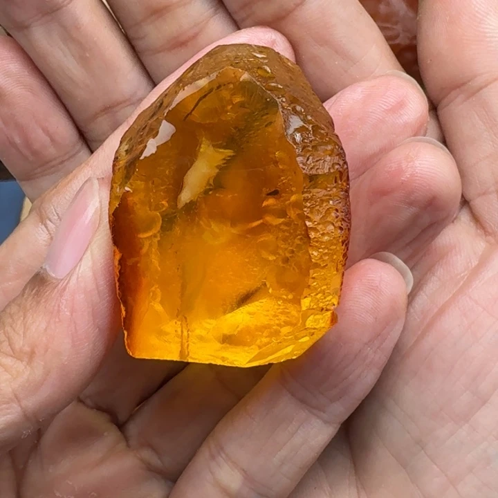 永***远定制琥珀未镶嵌未镶嵌定制琥珀