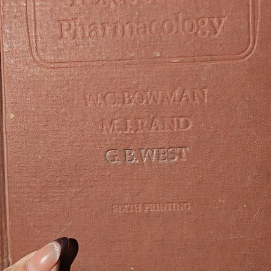 a31号外文书看好品相